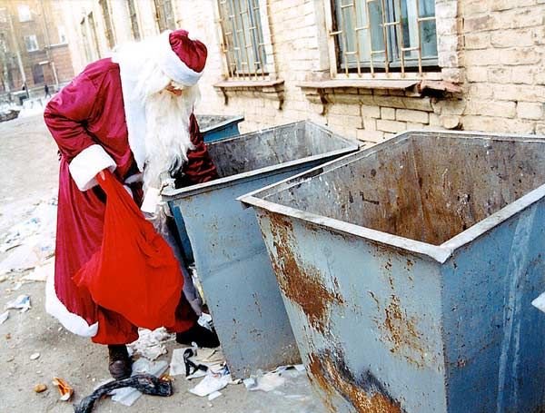 father-christmas-at-the-dump.jpg