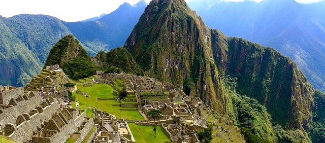 new-regulations-for-machu-picchu-peru-725x320.jpg