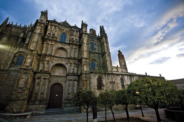 023_catedral_plasencia_01.jpg