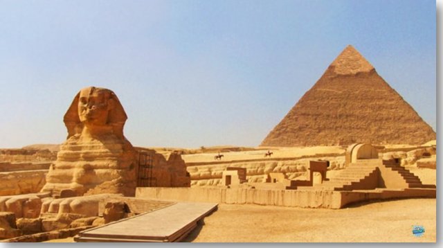 La gran piramide de Guiza.jpg