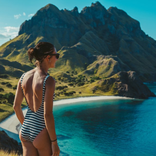 insta-Padar-island-view.jpg