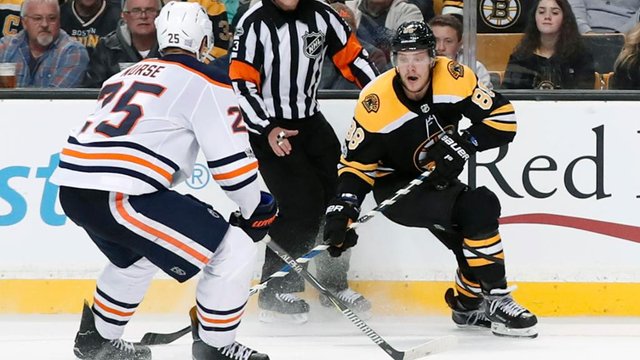 Oilers_Bruins.jpg