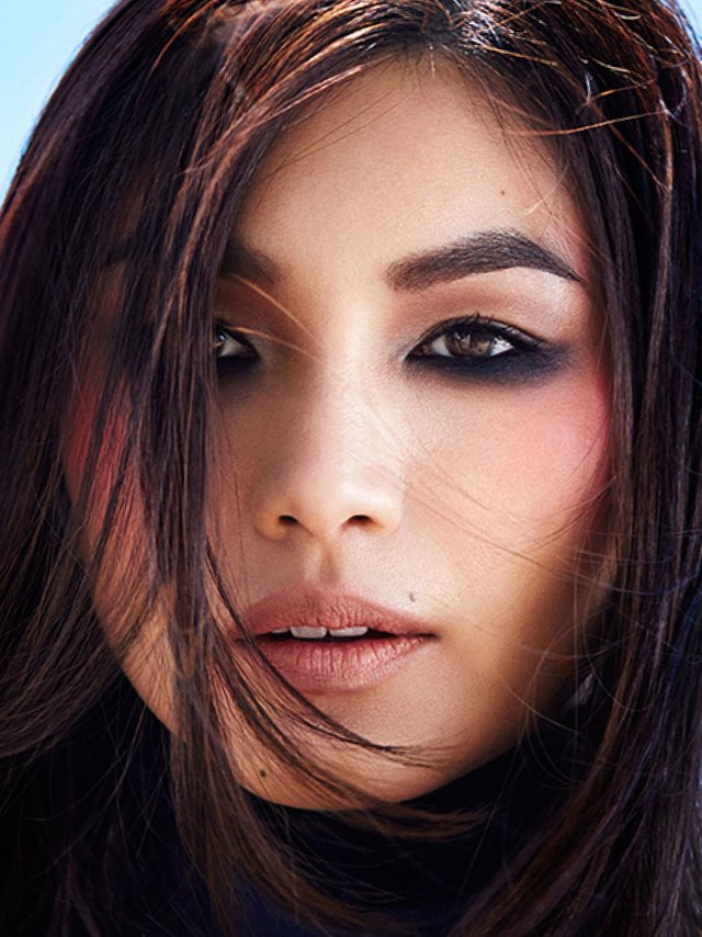 Gemma-Chan-Rachell-Smith-The-Untitled-Magazine_1.jpg