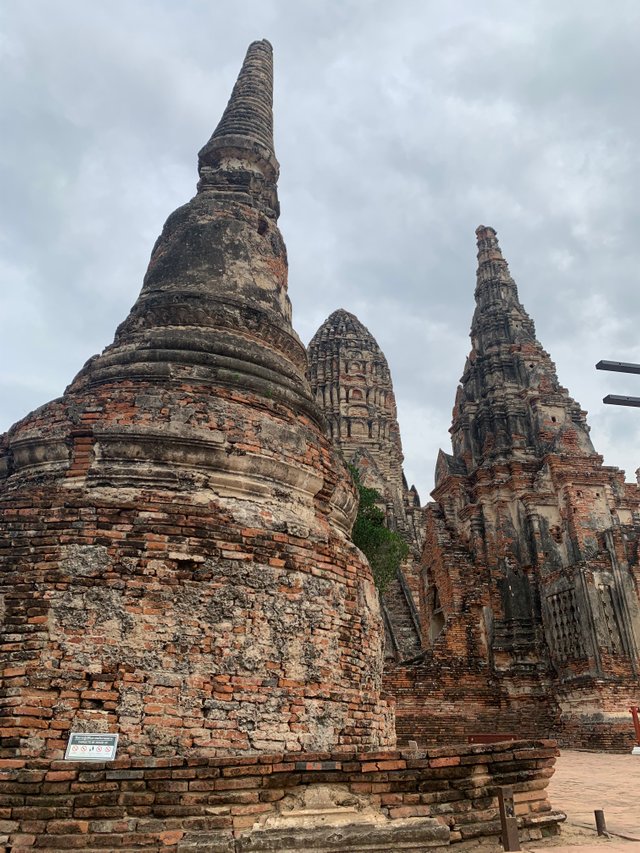 Wat Chaiwatthanaram13.jpg