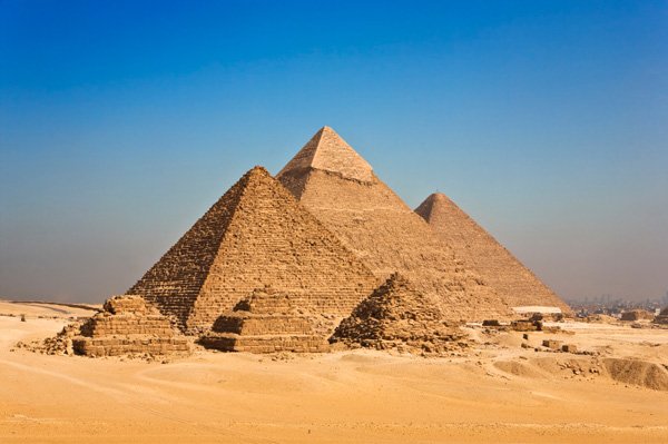 5-places-to-see-before-you-die-giza_em2kso.jpg