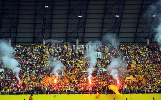 20120622_Suporter_Sriwijaya_FC_Rayakan_Kemenangan_9353.jpg