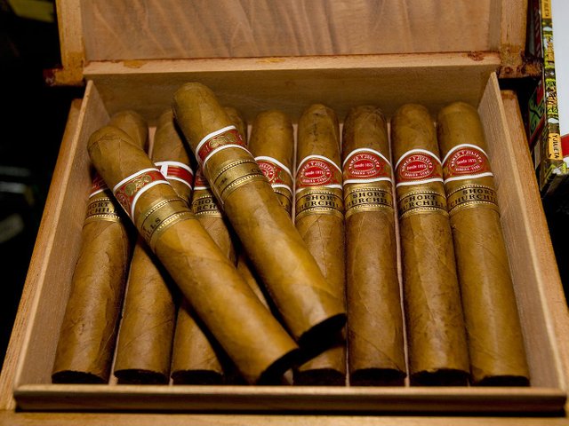 CubanCigar-58cb05b35f9b581d72a76de1.jpg