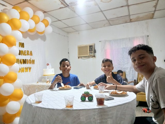 1001963549.jpg