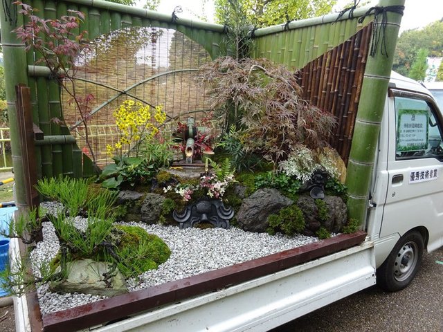 japanese-mini-trucks-garden-contest-5.jpg