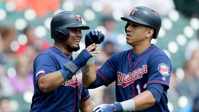 dm_190902_mlb_twins_adrianza_2run_hr.jpg