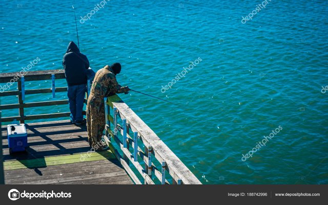 hombres pescando.jpg