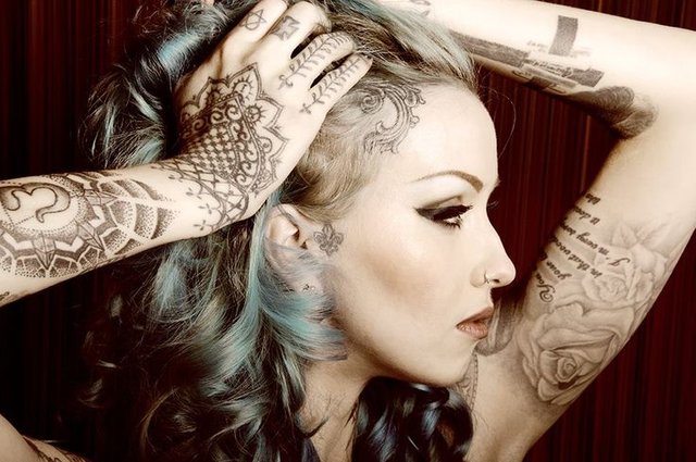 89326fdfca8c95603a8a2f97d6deb1c0--hairline-tattoo-popular.jpg