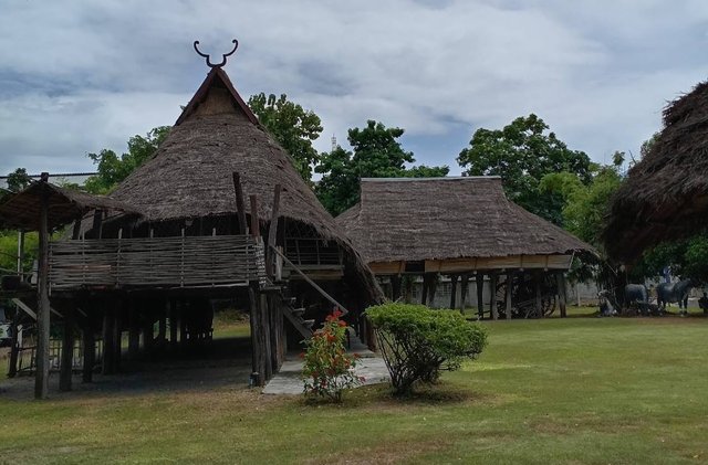 U Thong National Museum24.jpg