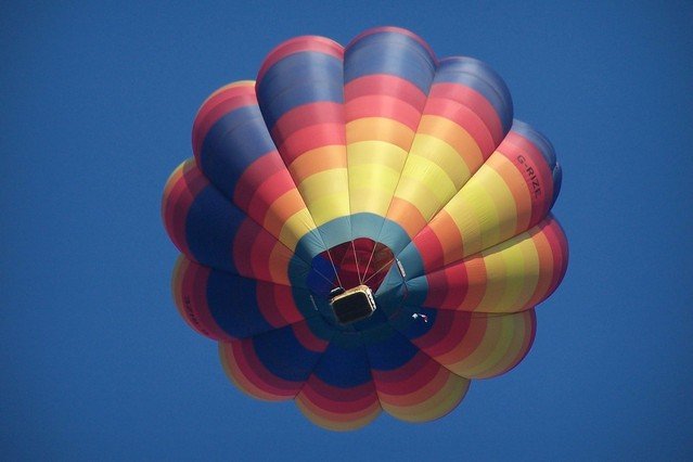 hot-air-balloon-1-1517074-639x426.jpg