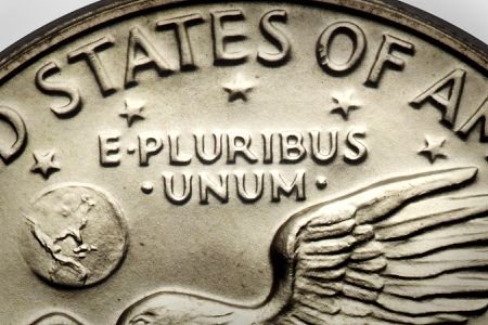 E-Pluribus-Unum-Eisenhower-Dollar-US-Coin-56d8d2df3df78c5ba023c1b8.jpg