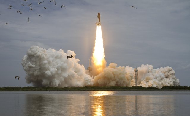 567791main_launchhq_full.jpg