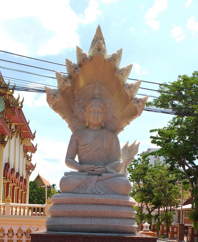 Wat Phasuk Maneejak20 (2).jpg