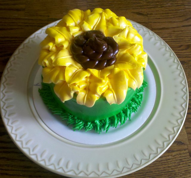 yellow-cupcake.jpeg