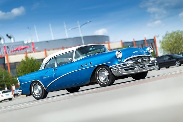 buick-1400243_1280.jpg