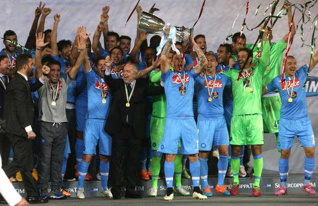 Champions_Napoli.jpg