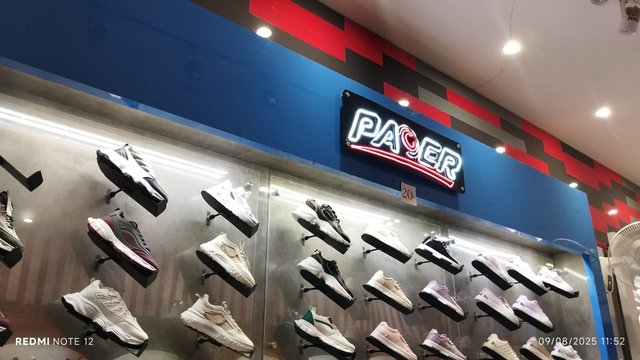 sneakers.jpg