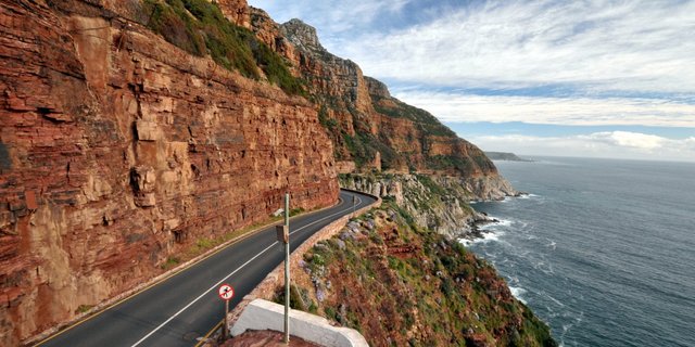 chapmans-peak-drive-in-south-africa-is-about-five-miles-long-with-114-curves-and-offers-stunning-180-degree-views-of-both-mountain-and-sea.jpg
