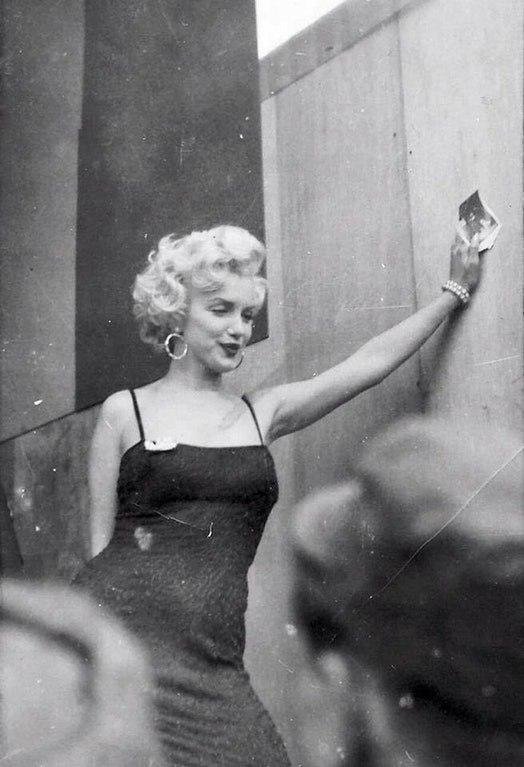 Marilyn Monroe 1954.jpg