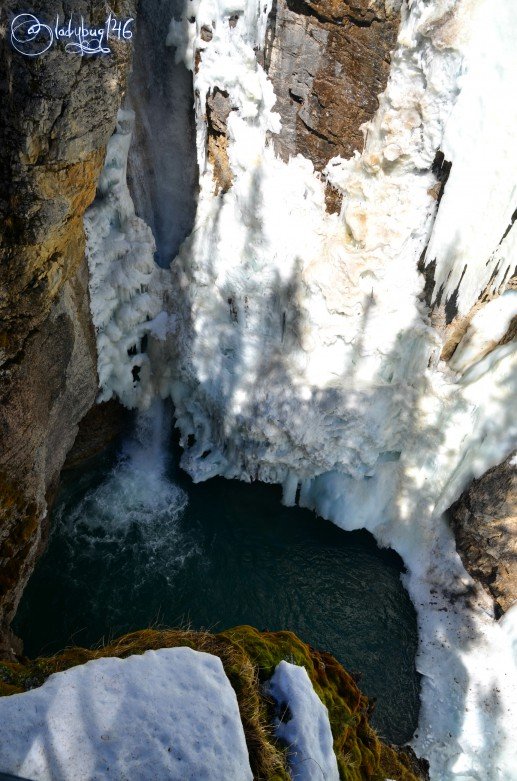 johnston_canyon_upper_falls2.jpg