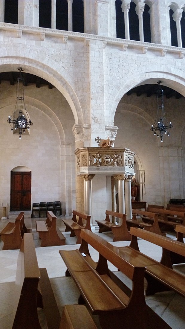 conversano cattedrale 10.jpg