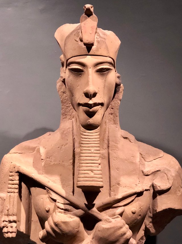 akhenaten1.jpg