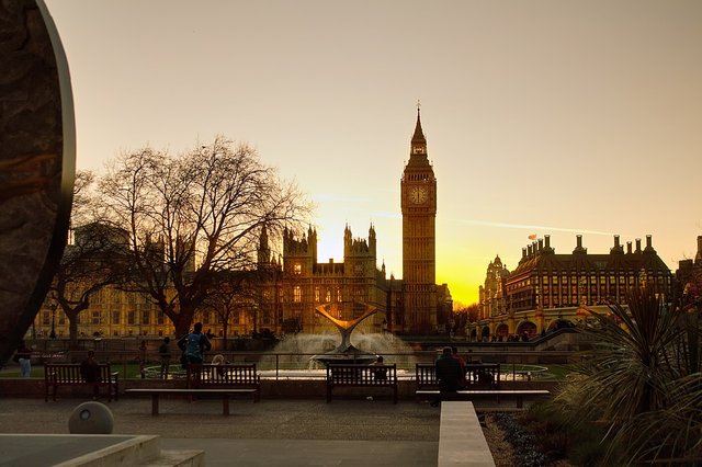 Houses Of Parliament, UK.jpg