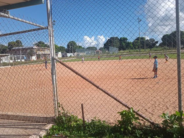 campito pto colon practica beisbol 2.jpg