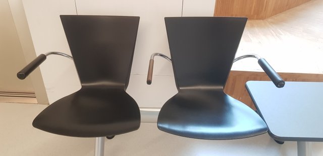 hospital chairs.jpg