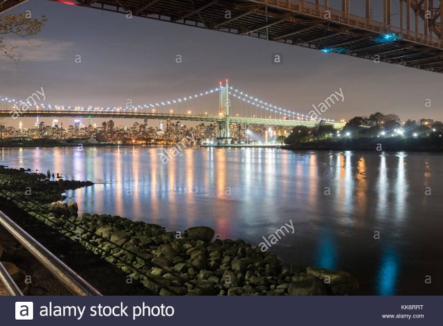 robert-f-kennedy-bridge-aka-triboro-bridge-at-night-in-astoria-queens-KK6RRT.jpg