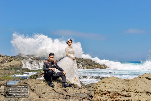 Foto Prewedding Perwira Polisi di Pantai Siung Jogja Fotografer Prewed Yogyakarta AA1.jpg