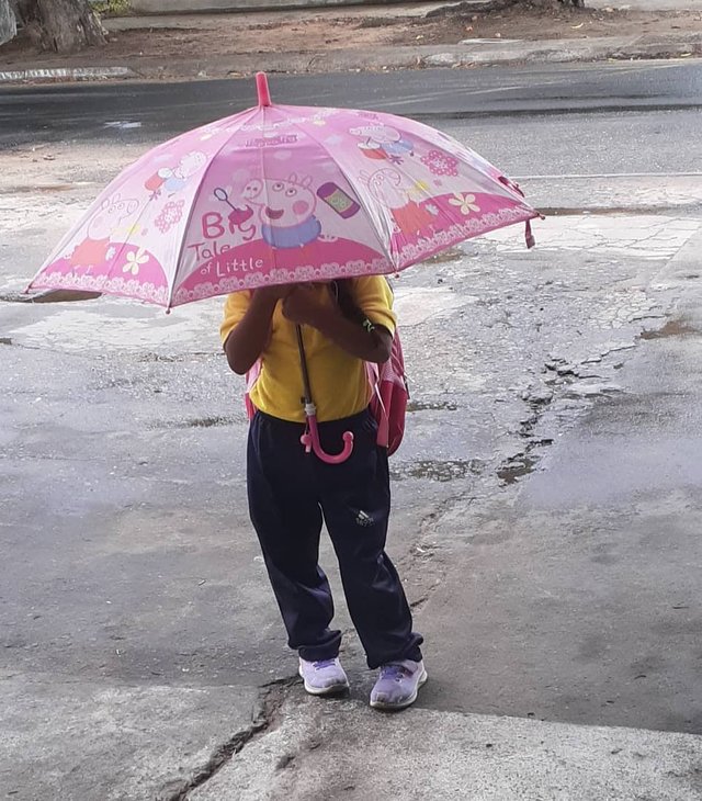 niña via prescolar.jpg