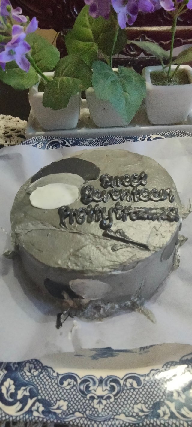 kue ultah dari kawan.jpg