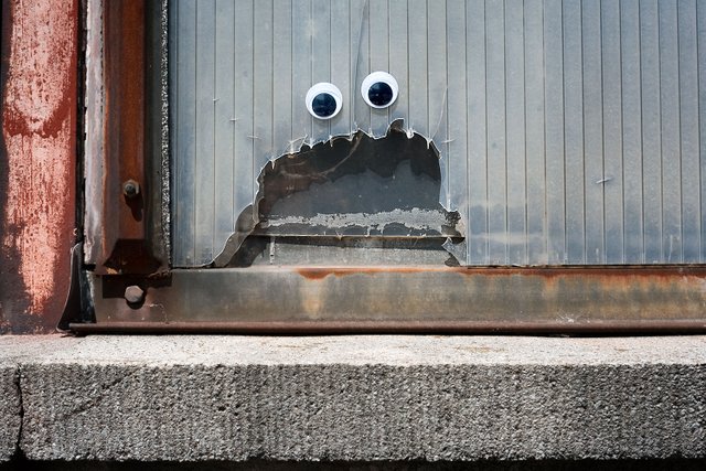 Oswald Ottotarian #GooglyEyes title-image eyebombing by @fraenk