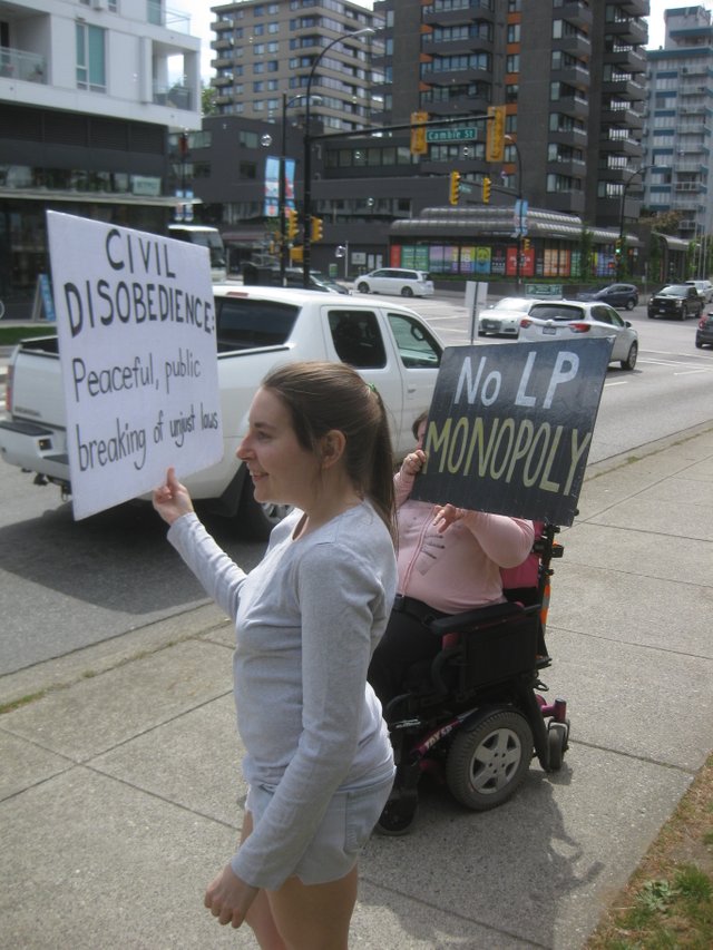 street working girls.JPG