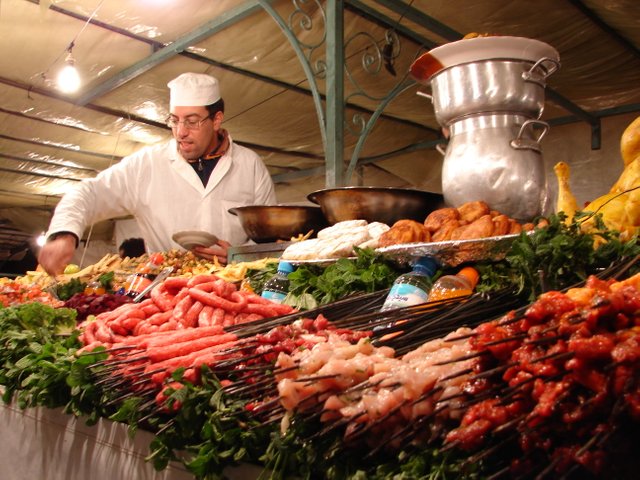 Morocco-Djemaa_el_Fna-Food_Stall-01.jpg