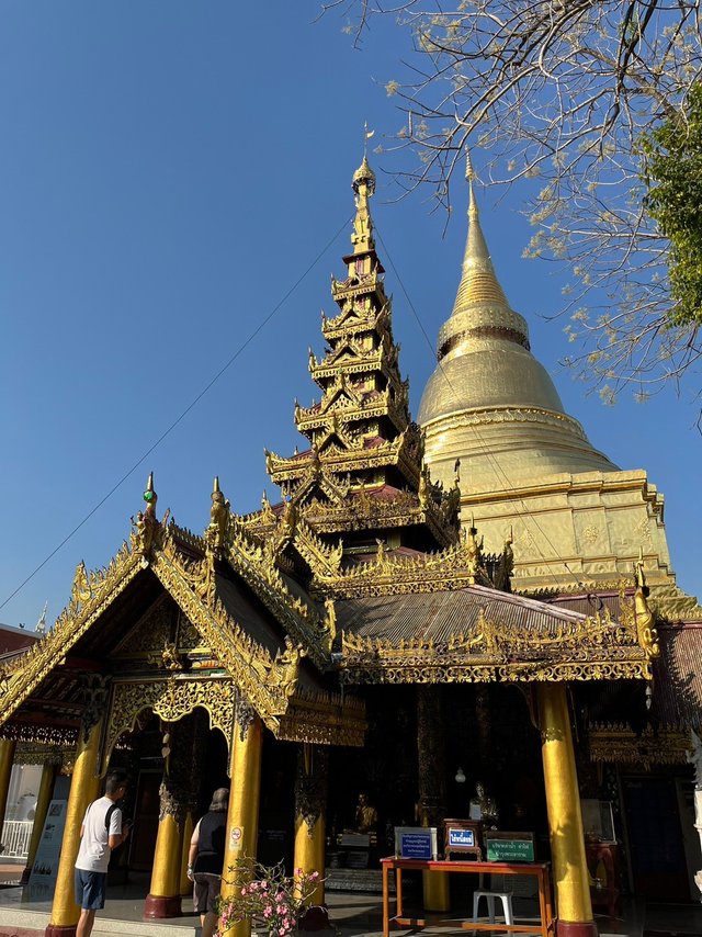 Wat Phra Kaew Don Tao Suchadaram10.jpg