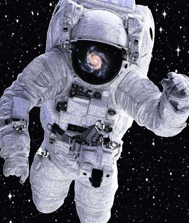astronaut-1505150_1920.jpg
