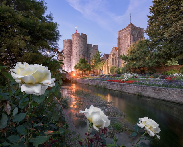 Canterbury-Westgate-in-the-Evening-United-Kingdom.jpg