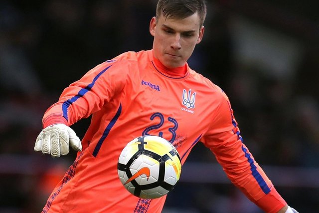 Andriy Lunin1.jpg