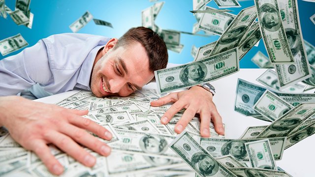 Men_Money_Dollars_Fingers_Many_Banknotes_Smile_Joy_530745_1280x720.jpg