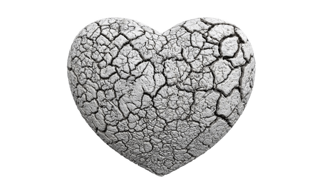 cracked-heart.png
