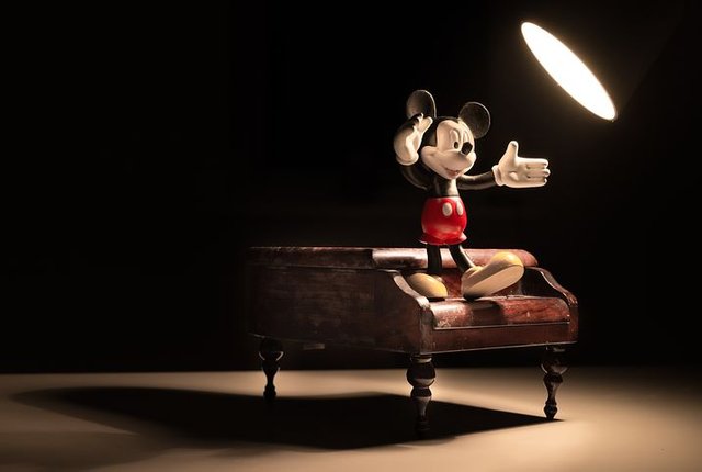 mickey-1185754__480.jpg