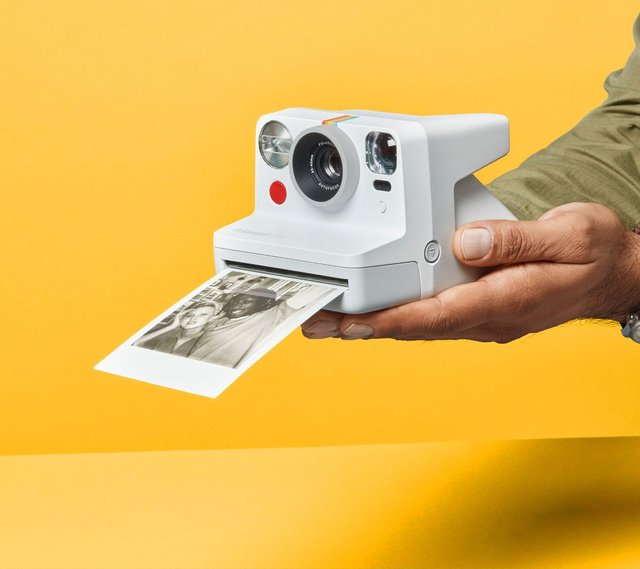 image_homepage_module_instant_cameras_desktop_1136x.jpg