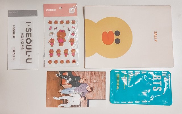 TakosDiary Tako's Diary Review SnackFever Surprise Box Unbox Sticker I·Seoul·U
