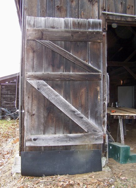 Barn doors - Old one hanging crop  Jan. 2019.jpg